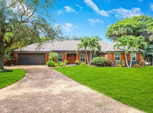 6 Emarita Way, Sewalls Pt, FL 34996