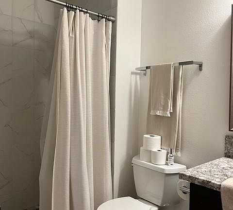 5th image of 1129 Golden Springs Dr Unit B