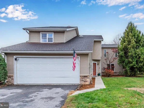 1178 Stanley Ave, Chambersburg, PA 17201