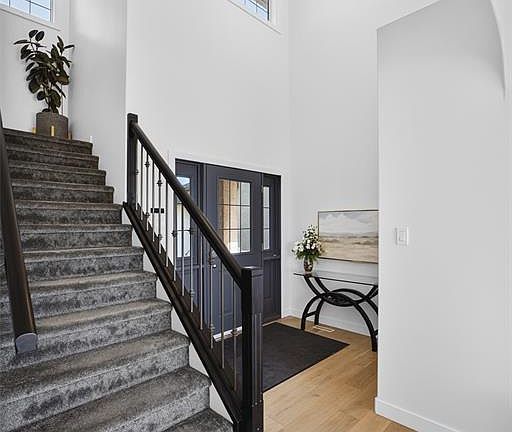 3rd image of 10146 Wascana ESTATES