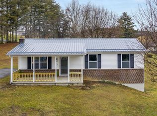 20310 Shadowood Cir, Meadowview, VA 24361