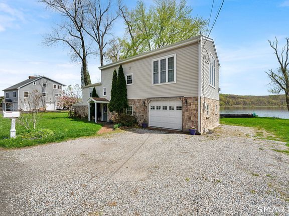 3rd image of 84 Little Meadow Road