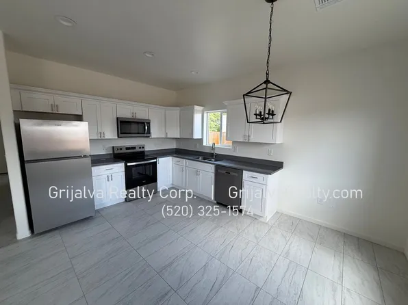 Brand New Build! 3 Bd, 2 Ba And 2 Bd, 1 Ba Duplex Units (Irvington/6th Ave)