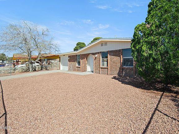 3rd image of 1604 Rick Rhodes Dr