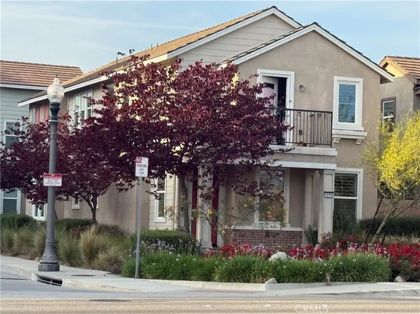 4990 Arrow Hwy, Montclair, CA 91763