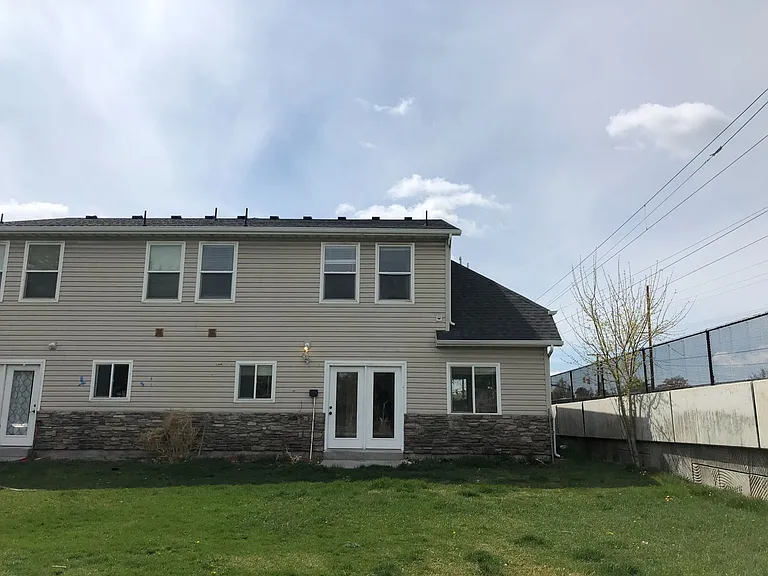2574 W Robin Rd — Photo 17