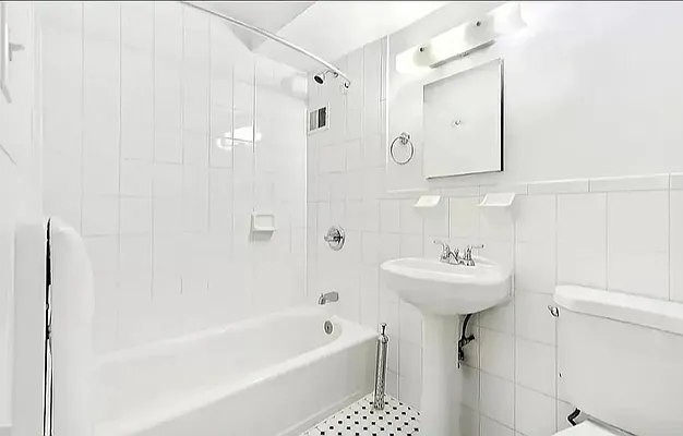 Rented by Douglas Elliman | media 4