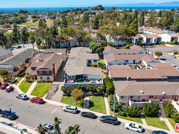 1110 Barbara St, Redondo Beach, CA 90277