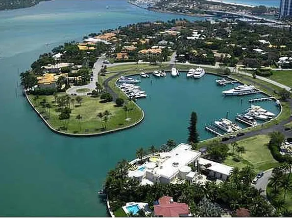 227 Bal Bay Dr, Bal Harbour, FL 33154