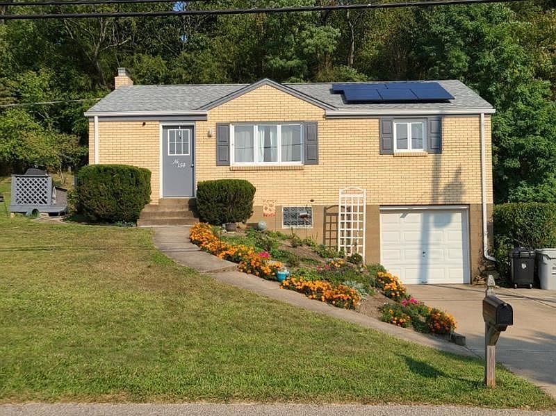 1st image of 154 Elmwood Dr