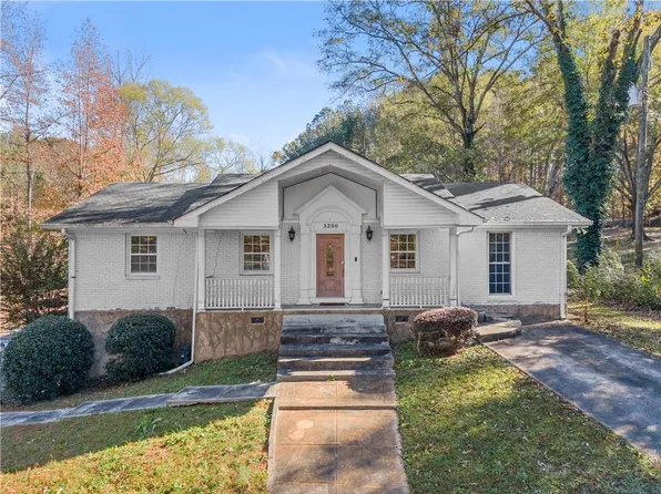 3200 Stonewall Tell Rd, Atlanta, GA 30349