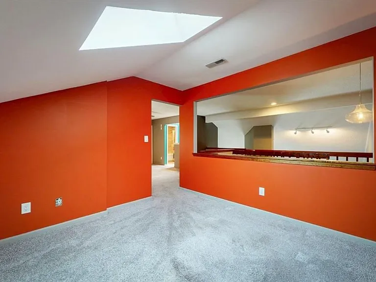 12204 Charlotte St — Photo 22