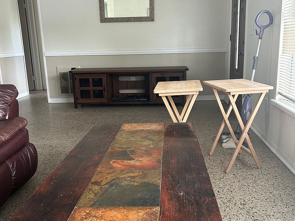 2nd image of 7407 Arthurs Rd