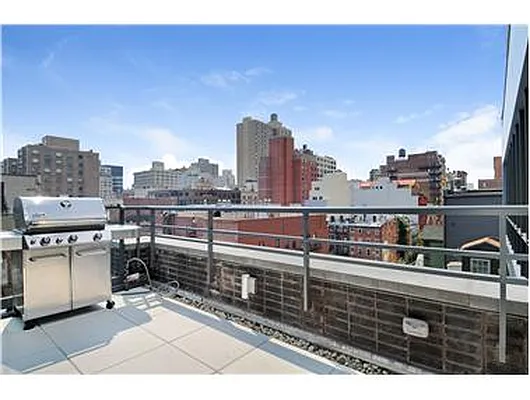 Sold by Douglas Elliman | media 8