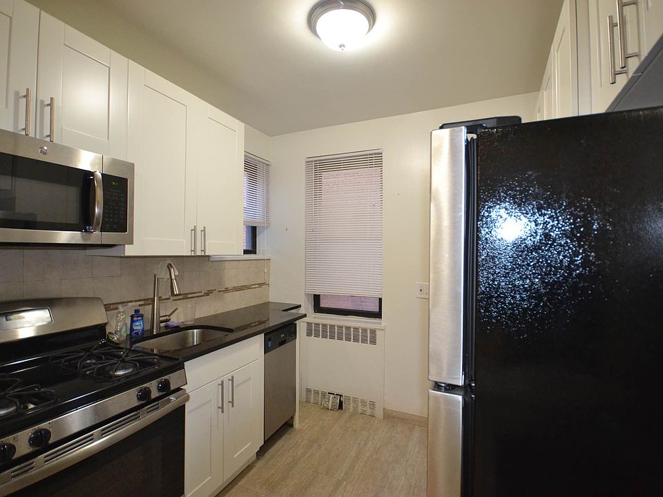 6787 Booth St Forest Hills NY Zillow