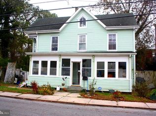 323 Pine St, Crisfield, MD 21817
