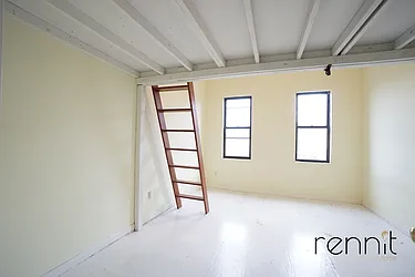 Rented by Rennit Inc.