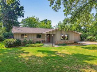 345 S Beaumont AVENUE, Brookfield, WI 53005