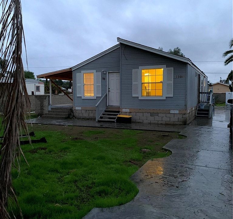 1st image of 33081 Willard St