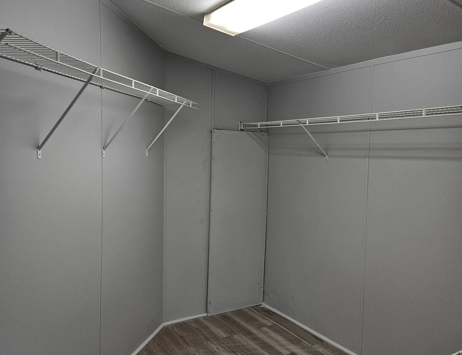 3 bed, 1280 sqft, $1,200 — Photo 2