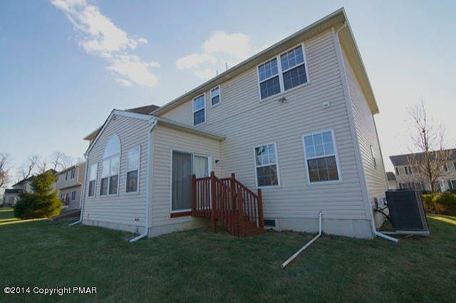 2nd image of 1571 Buck Hill Ln