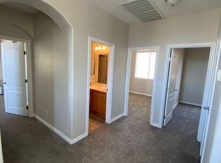 2748 Drumlanrig St, Henderson, NV 89044