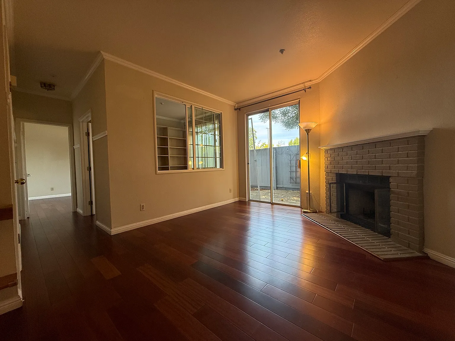 1 bed, 764 sqft, $3,100 — Photo 2