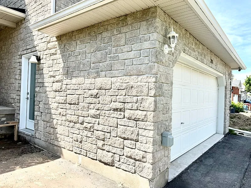 291 Stiver Street Unit A — Photo 2