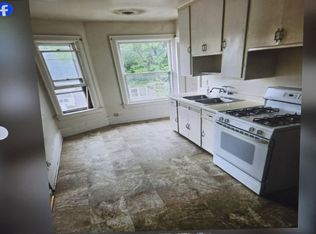6403 W Mitchell St, Milwaukee, WI 53214
