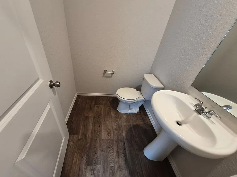 465 Middle Green Loop — Photo 6