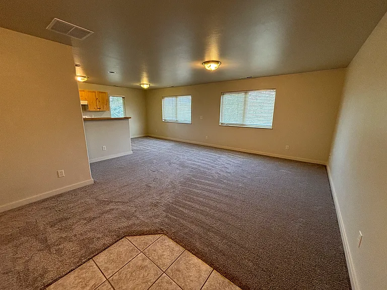 607 Professional Dr #D — Photo 6
