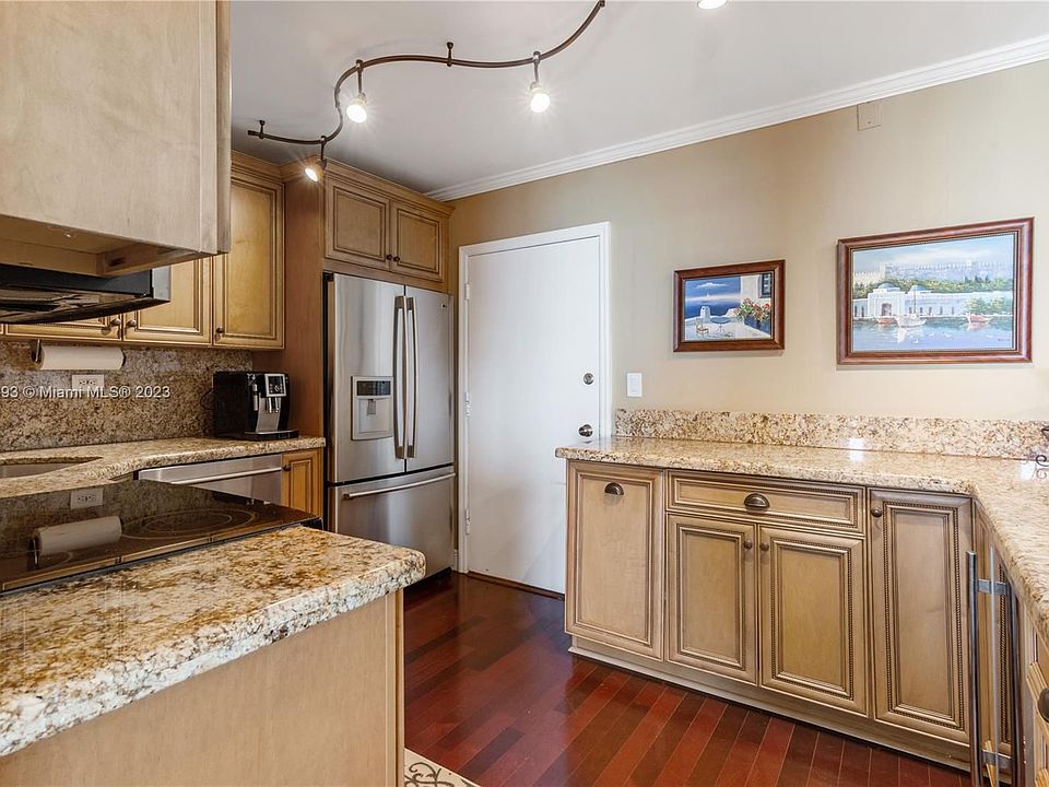 1st image of 5555 Collins Ave APT 10J
