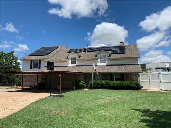 7336 N Hammond Cir, Warr Acres, OK 73132