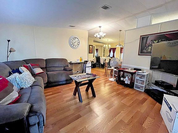 3rd image of 1865 Warwick Hills Dr #993