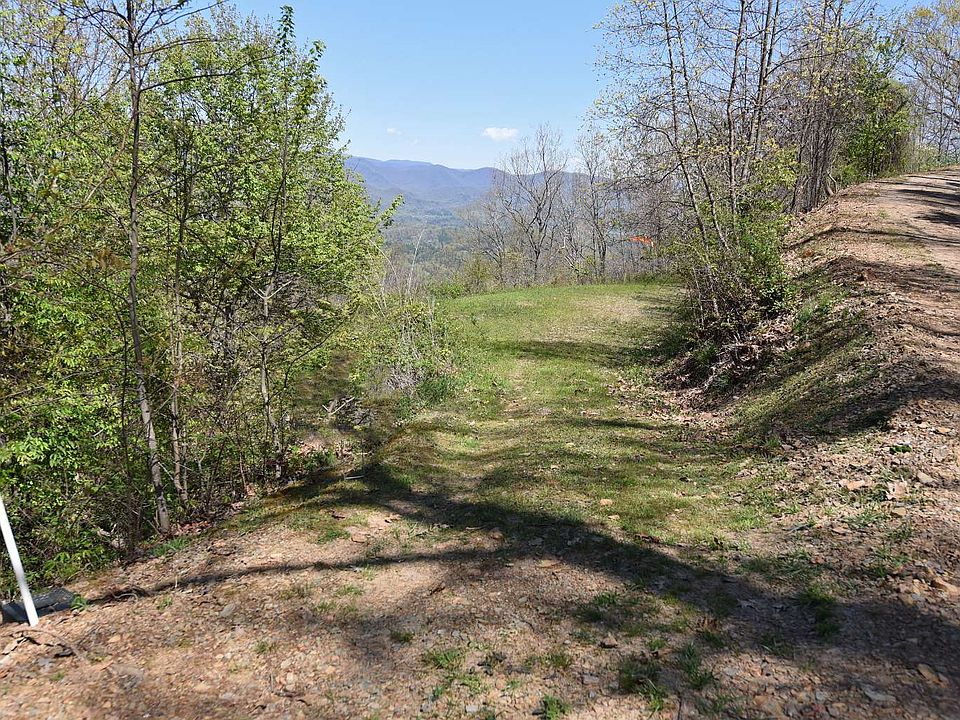 2nd image of 57 Timberwood Dr