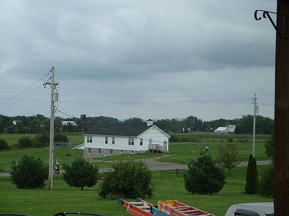 Amish Schoolhouse across the street