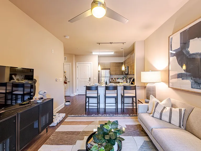 The Edison Lofts Apartments — Photo 3