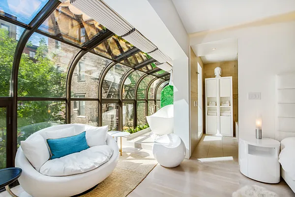 Rented by Douglas Elliman | media 41