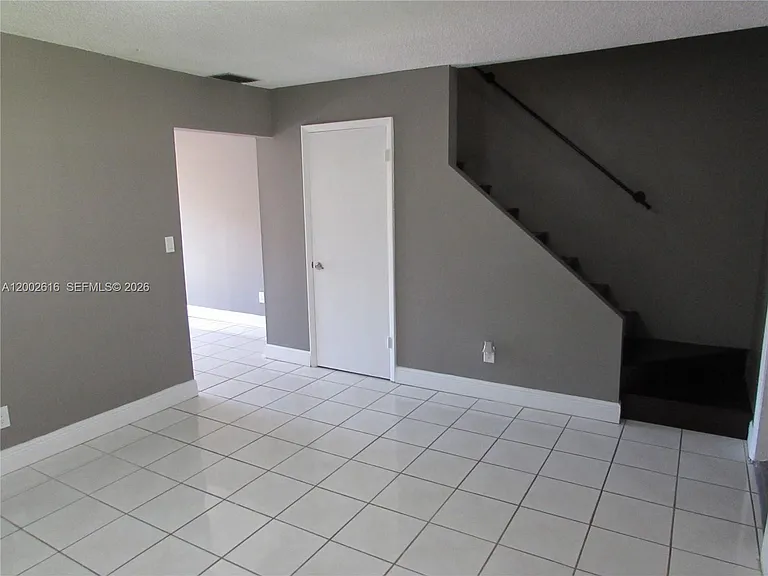 5555 Ludlam Rd #23 — Photo 5