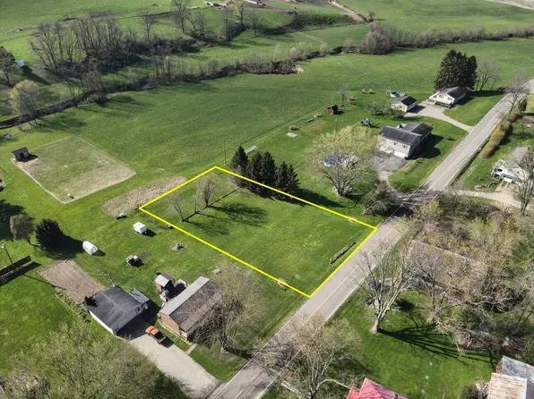 County Road 23, Coshocton, OH 43812