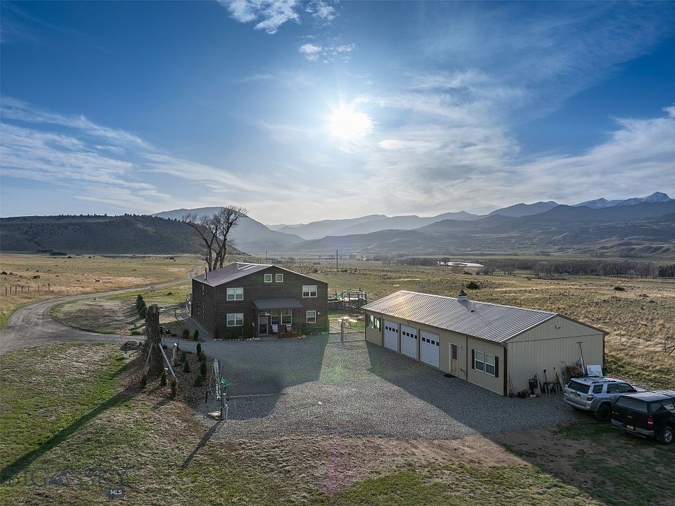 1st image of 682 E River Rd