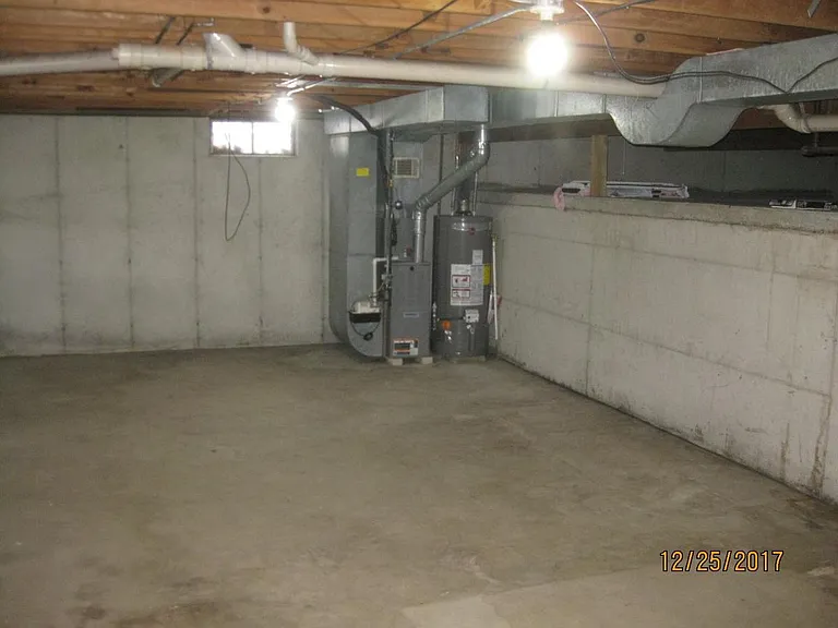 Private basement with laundry hook-ups