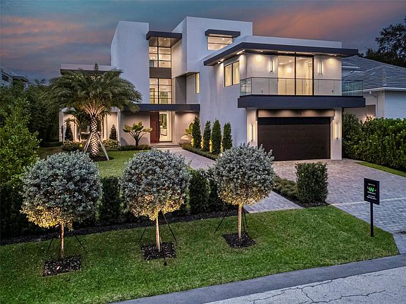 3rd image of 119 N Gordon Road