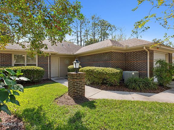 2nd image of 13659 MYRICA Court