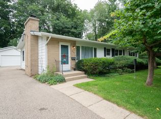 433 Jennison Ave, Kalamazoo, MI 49006