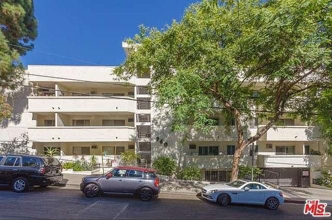 1st image of 960 Larrabee St APT 203