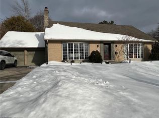 806 Westmount Rd W, Kitchener, ON N2M1S4