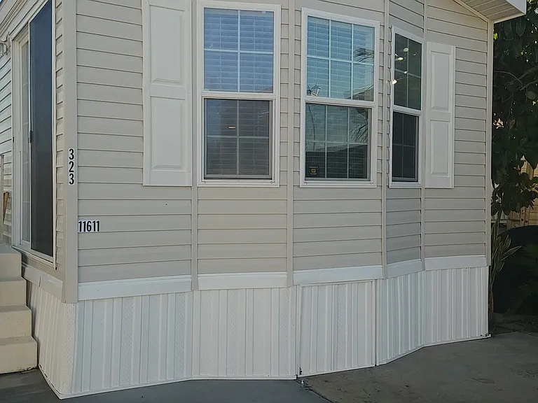 11611 Dawn Cowrie Dr #323 — Photo 2