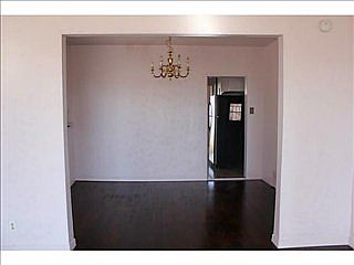 3rd image of 3225 Savannah Ave