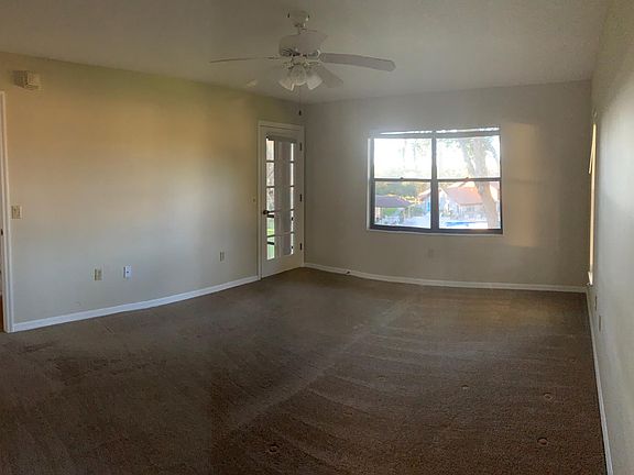 4th image of 303 E Hartford St APT 5A